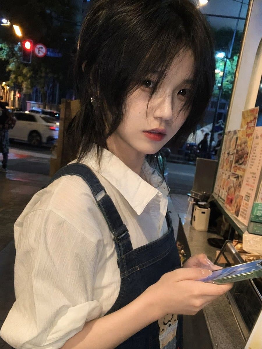 Candid Night Milk Tea Girl Portrait